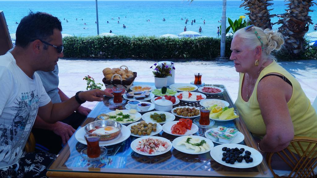 קוסדסי Ekin Hotel מראה חיצוני תמונה