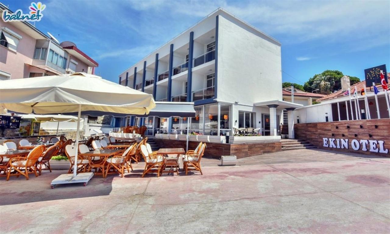 קוסדסי Ekin Hotel מראה חיצוני תמונה
